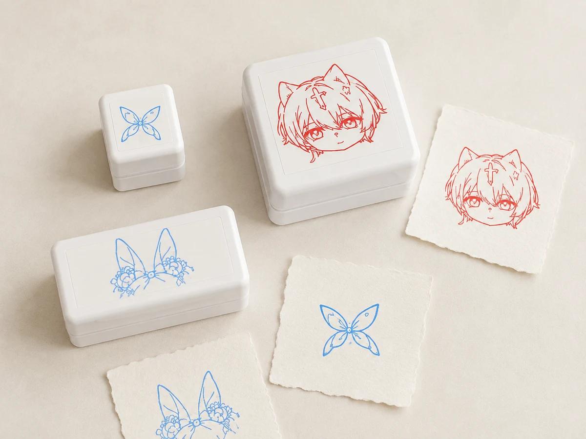 白いOSMOスタンプと赤・青の印影を並べた制作イメージ